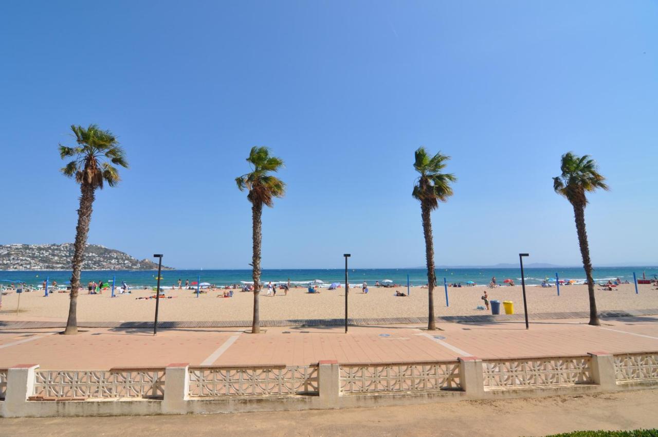 Rnet - Front De Mer - Roses Costa Brava المظهر الخارجي الصورة
